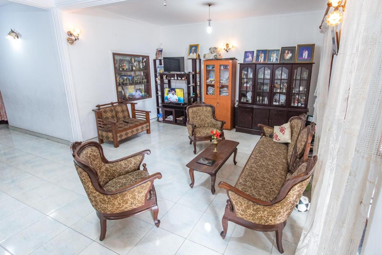 Gamage Friendly Home Kandy Exterior photo